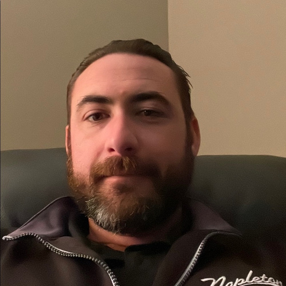 Meet your Posher, Lawrence